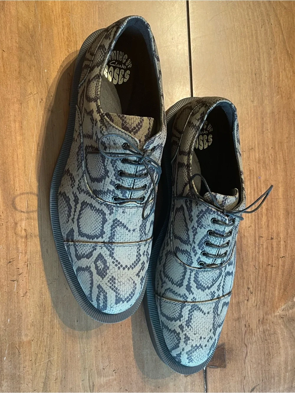 Clarks Men's Snake-Print Lace-Up Oxfords in Gray and Black